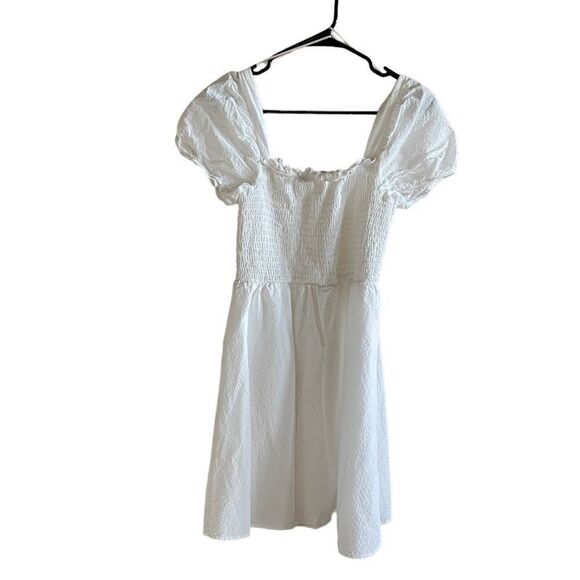 COPPER KEY Textured Puff Sleeve Smocked Dress Size Large White - Picture 3 of 7